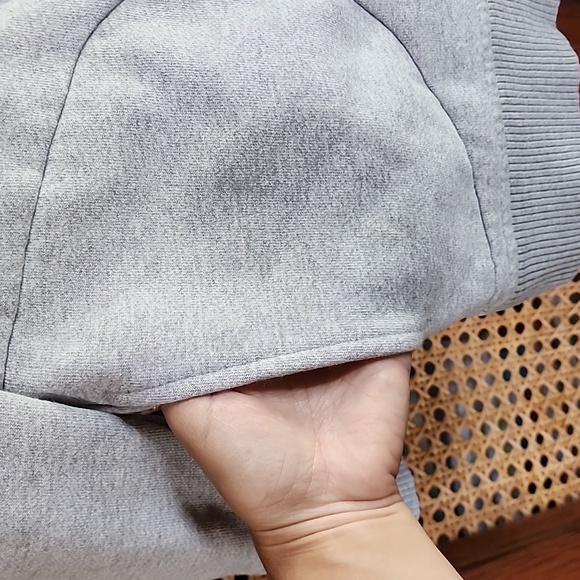 Athleta - Picture 2 of 4